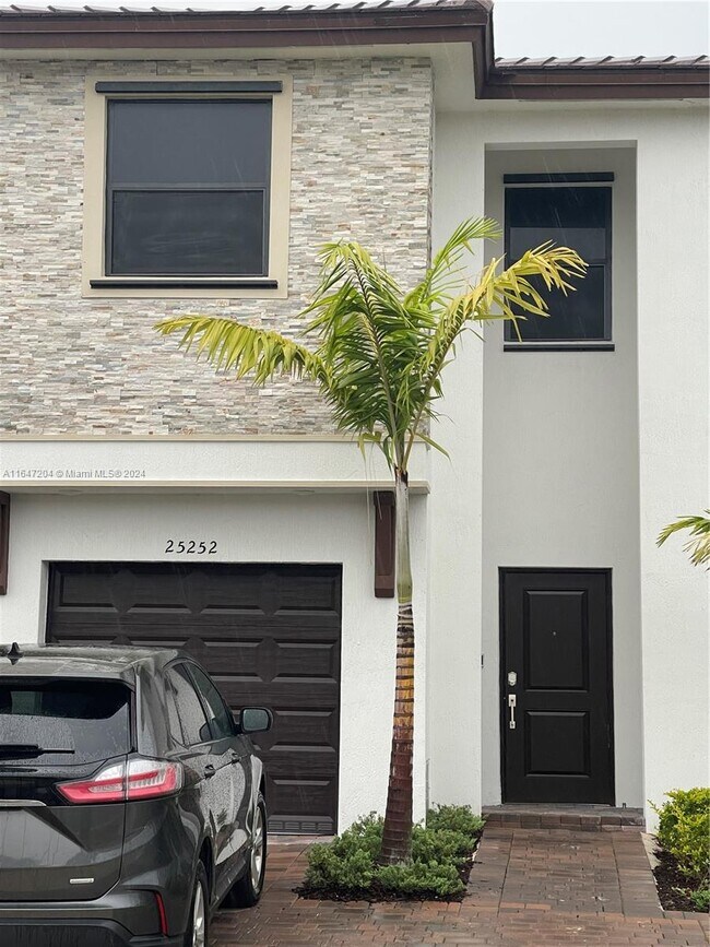 Foto del edificio - 25252 SW 107th Ct