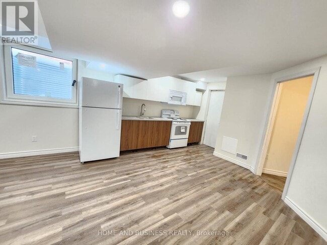 Photo du bâtiment - 971 Fogerty St