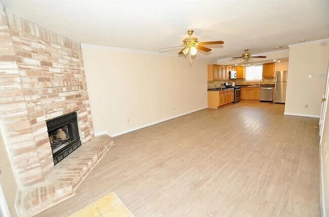 Foto del edificio - 2053 Country Village Blvd