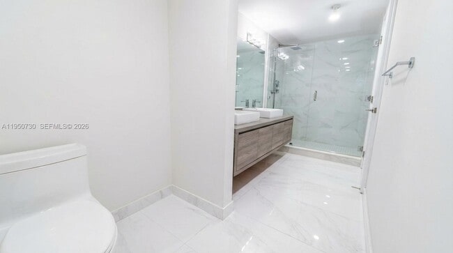 Photo - 400 Sunny Isles Blvd House