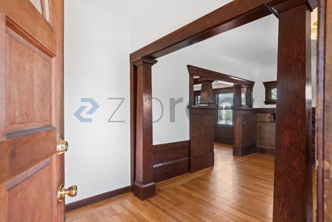 Building Photo - 5737 Gaskill St