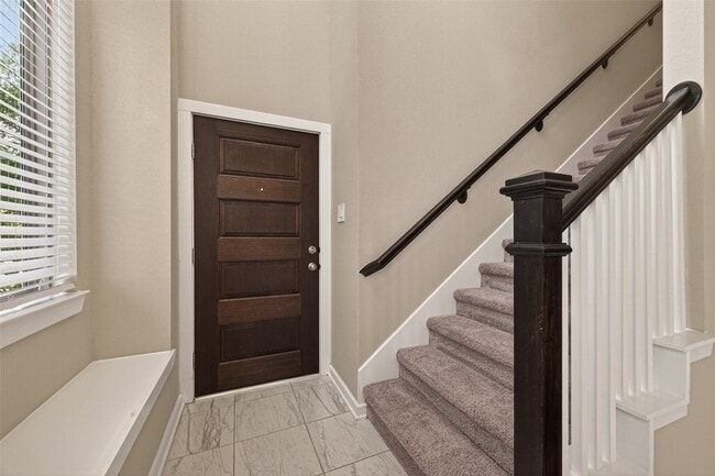 Building Photo - 1539 Rustling Creek Dr