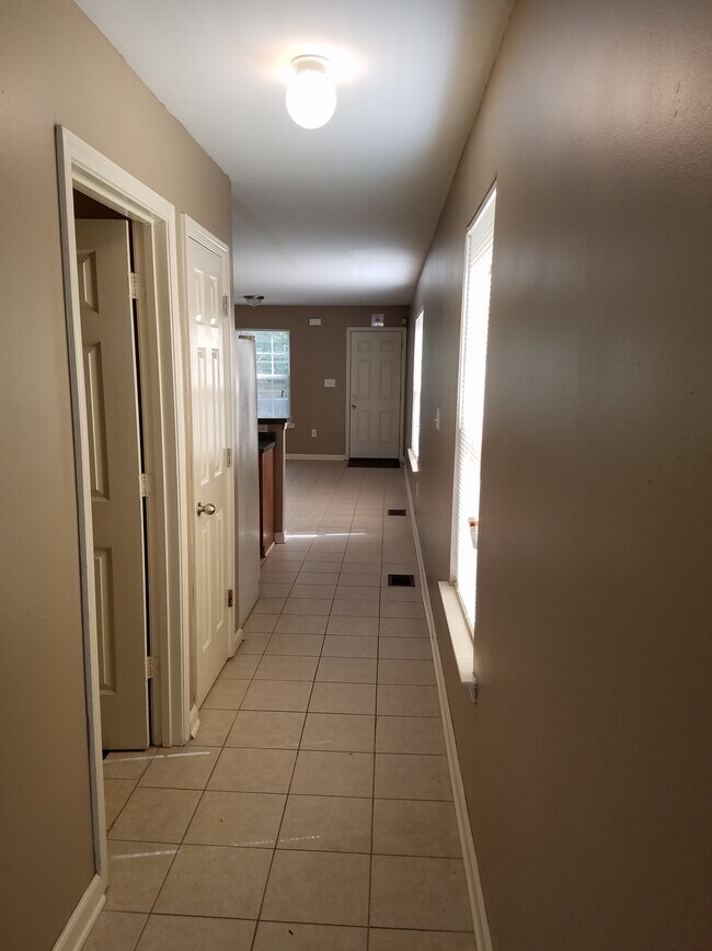 Hallway Entrance - 1127 Jones Ave NW