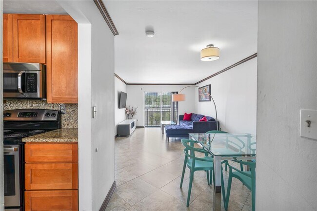 Foto del edificio - 1236 Alton Rd