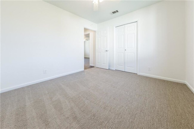 Building Photo - 4904 Hawk Cove