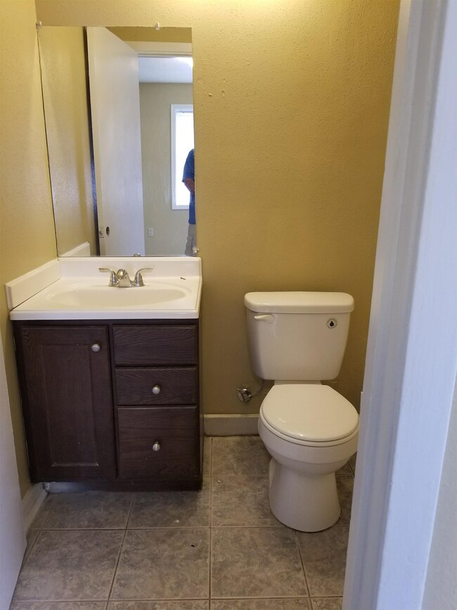 308 Helen St, Terrytown, LA 70056 Townhome Rentals in Terrytown LA