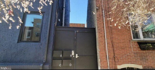 Foto del edificio - 1328 S 9th St