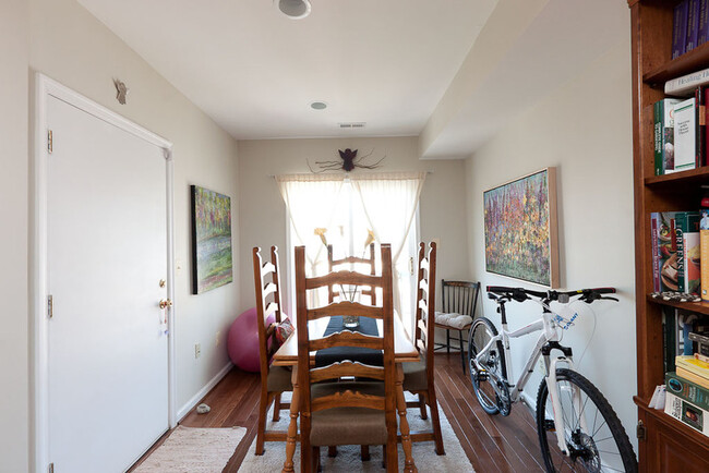 Foto del edificio - 519 16th St SE
