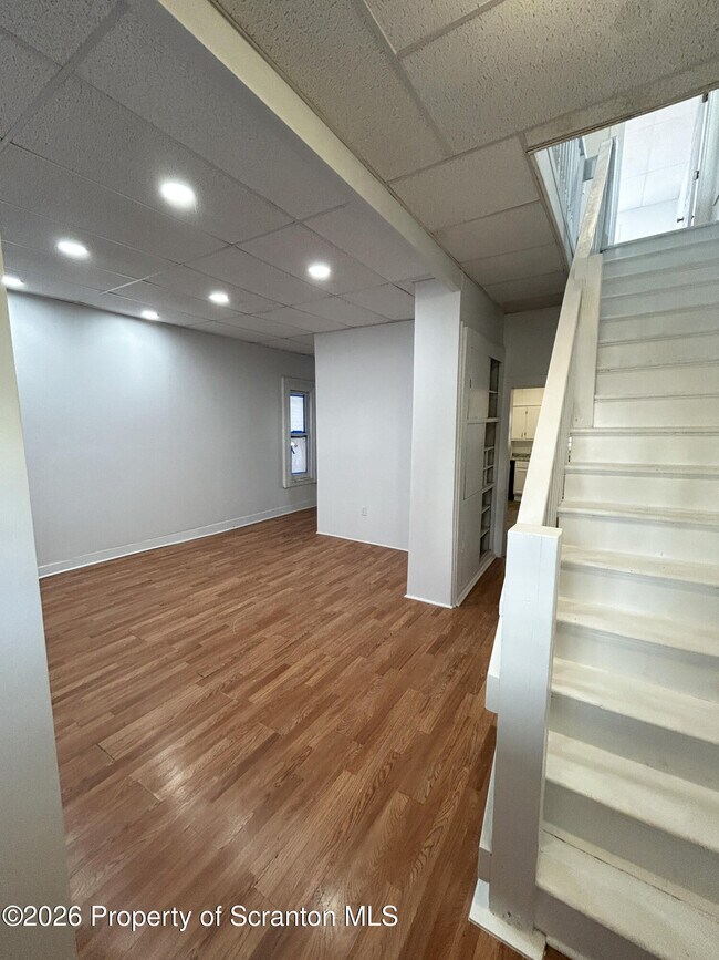 Foto del edificio - 210 N Bromley Ave