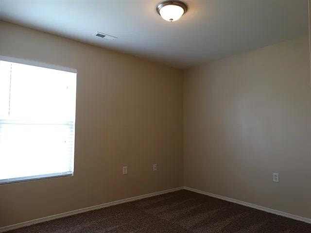 Building Photo - 10916 Thousand Oaks Dr
