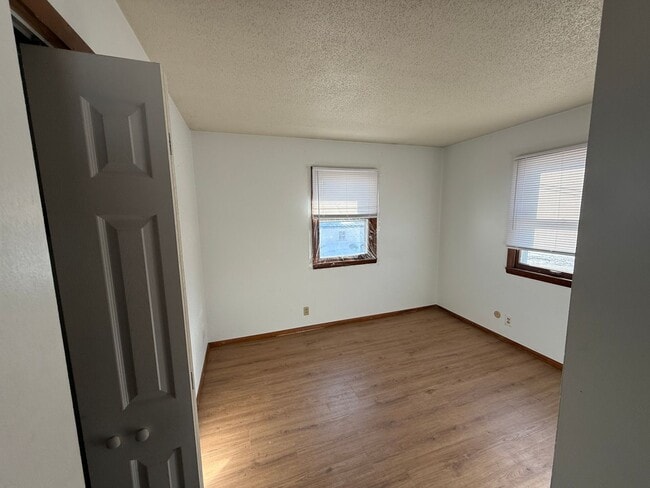 Building Photo - Quiet Duplex with Large Yard - West Jackson Albany, Indiana