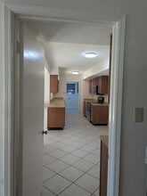 Building Photo - 4205 Avon Ct