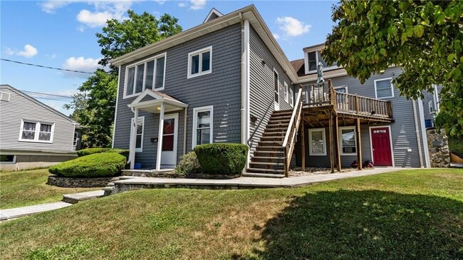 Building Photo - 54 Hillside Ave