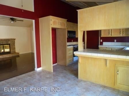 Building Photo - 3608 Cumbre Ct