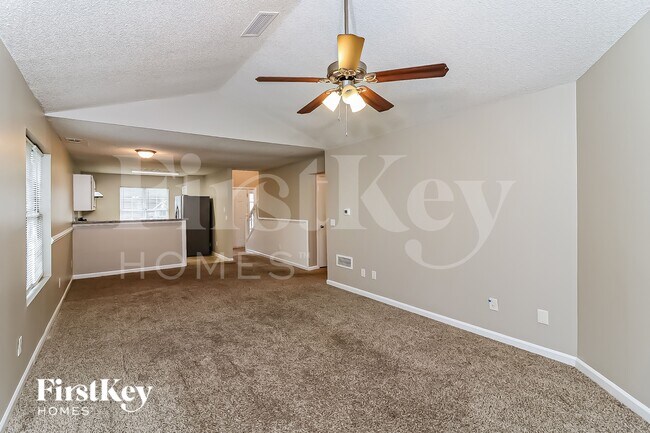 Foto del edificio - 2165 Cottage Ct