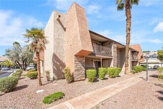 Building Photo - 5062 River Glen Dr