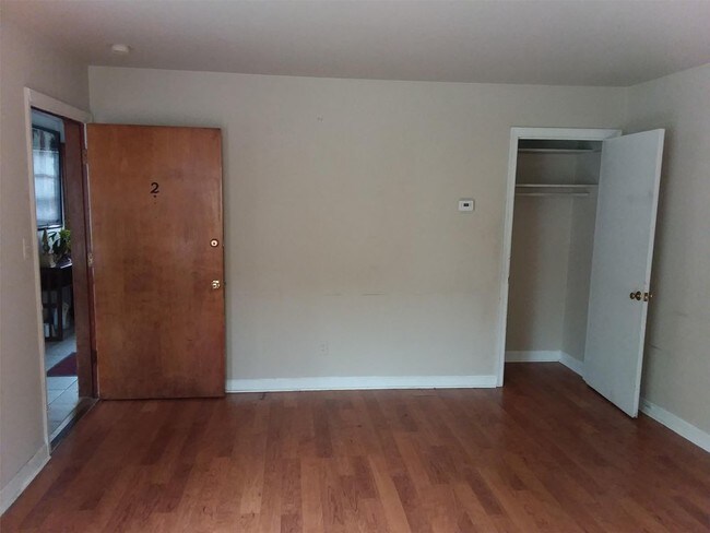 Building Photo - 174 D View Avenue - 2
