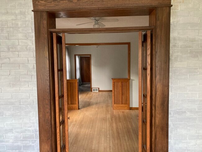 Foto del edificio - 712 6th St NE