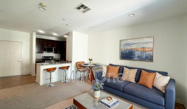 Foto del edificio - 2379 Scholarship