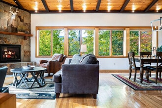 Building Photo - 99 Mittenwald Strasse Building Photo - 99 Mittenwald Strasse