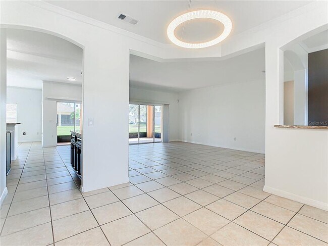 Building Photo - 3623 Weatherfield Dr