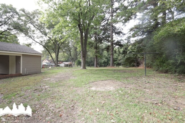 Building Photo - 3491 Pryor St