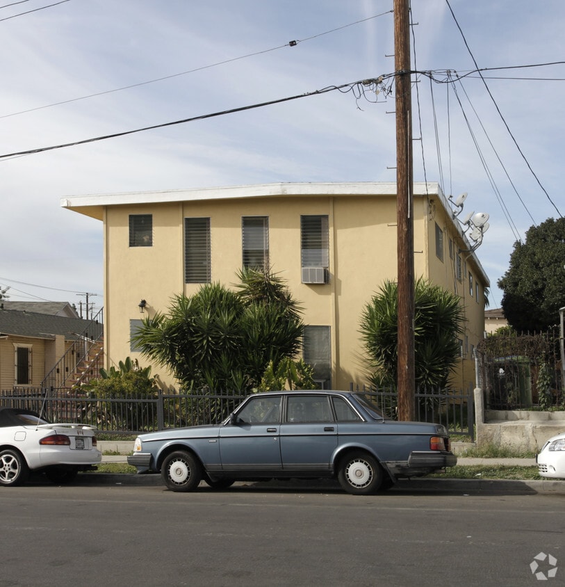 Building Photo - 319 N La Fayette Park Pl