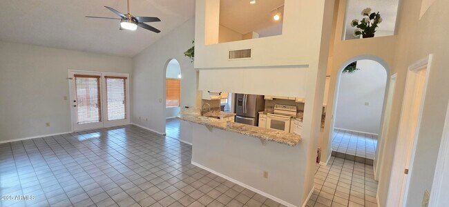 Foto del edificio - 1601 W Oakland St