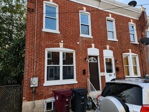 Building Photo - 302 Porter St
