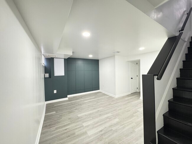 Foto del edificio - 3465 McShane Way