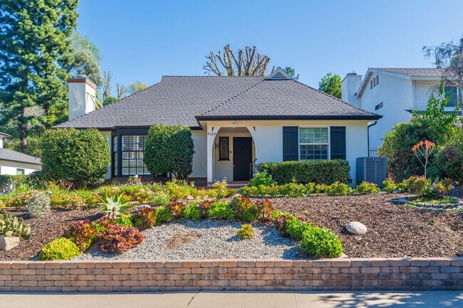 Foto del edificio - Beautiful Sherman Oaks Home Rental!