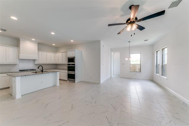 Foto del edificio - 2721 Woodland Ct