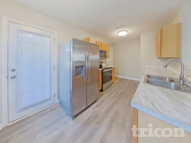 Building Photo - 1152 Rabon Pond Dr