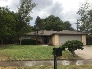 Building Photo - 6000 Chisholm Cir