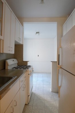 Building Photo - 1225 Avenue R