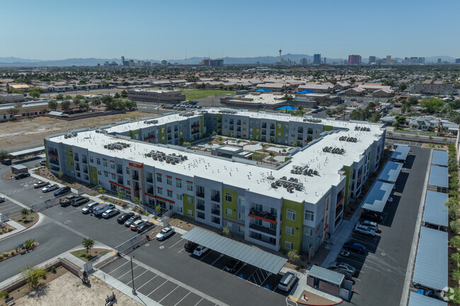 Context photo - Lake Mead West Apartments