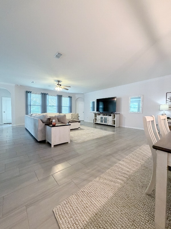 Building Photo - 480 Halter Dr