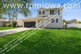 Primary Photo - 770 SE Harper Dr