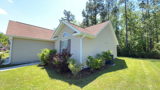 Foto del edificio - Available Soon - Three-Bedroom, Two-Bath, Pet Friendly Home at Woodland Park in Murrells Inlet!