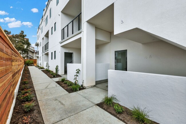 Foto del edificio - University Row House