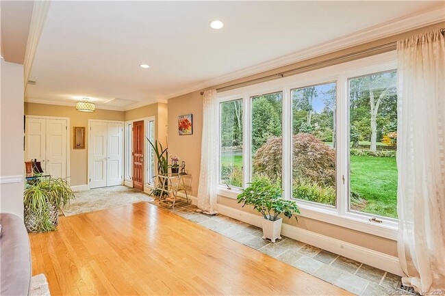 Building Photo - 272 Catamount Rd