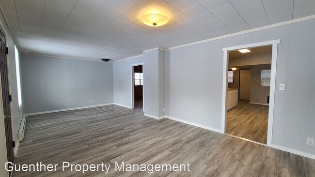 Building Photo - 4 br, 2 bath House - 1124 W Cleveland