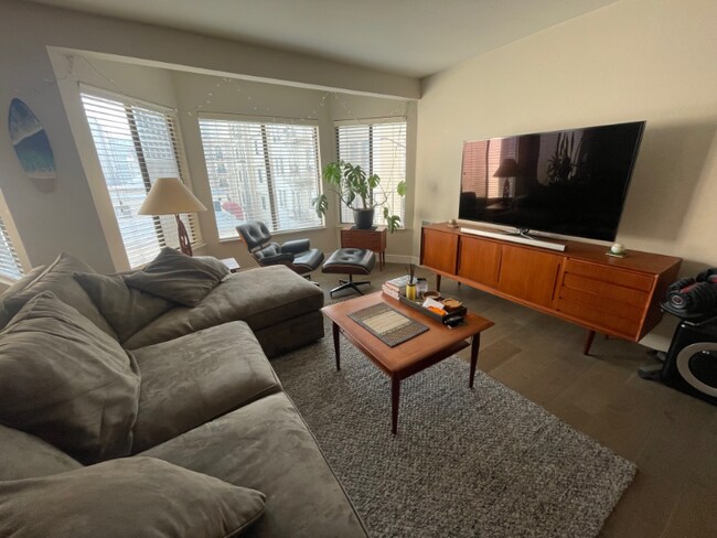 Foto del edificio - 120 Joice St