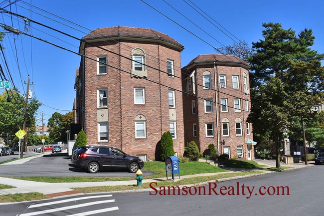 Photo - 40 Sessions St Apartment