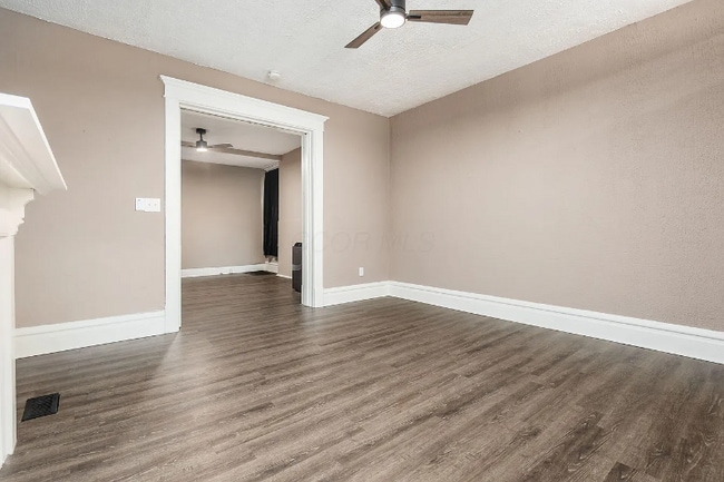 Foto del edificio - 438 S Ohio Ave