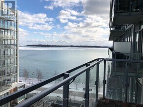 Building Photo - 29 Queens Quay E