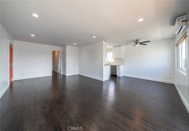 Building Photo - 1601 Veteran Avenue Unit 302