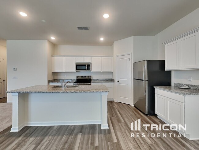 Building Photo - 208 Wild Daisy Wy