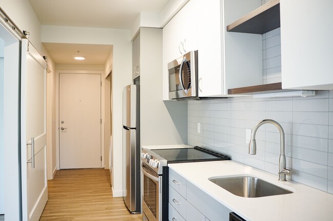 Photo - Stunning 1-Bedroom w W/D + Balcony Ready Mid-June! Apartment