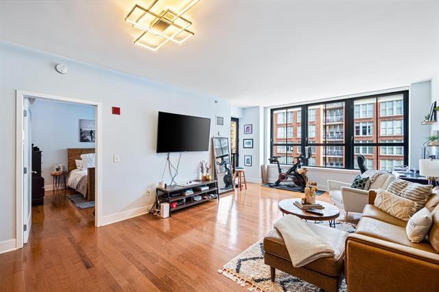 Foto del edificio - 1025 Maxwell Ln